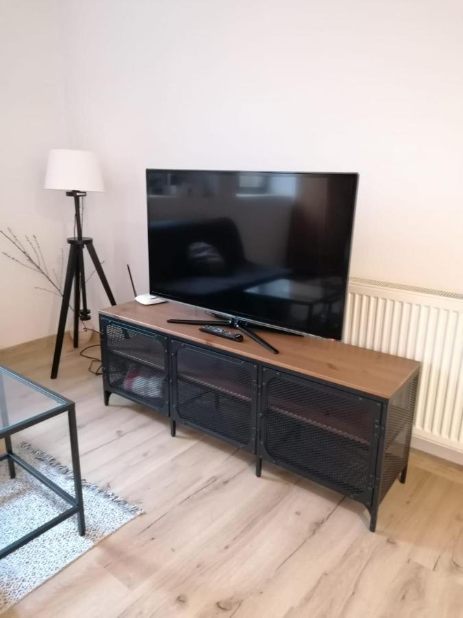 Apartment Dubnica Prejta Dubnica nad Vahom Bagian luar foto